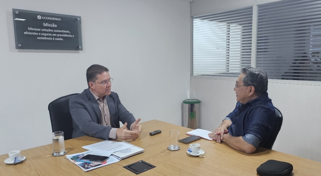 Fred concede entrevista para portal da AGEBB
