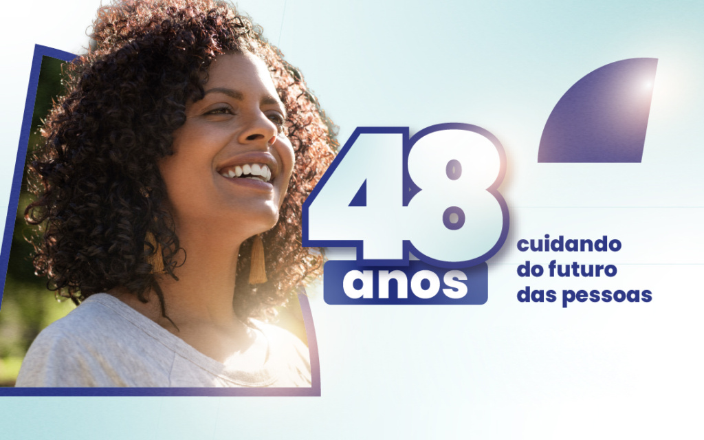 Economus - 48 anos cuidando do futuro das pessoas.